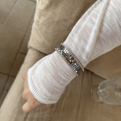 【🎁 B2G1｜先行スタート！】【グッズ】ファッションins風 着回し力抜群 気質感 チタン鋼製 オープンバングル