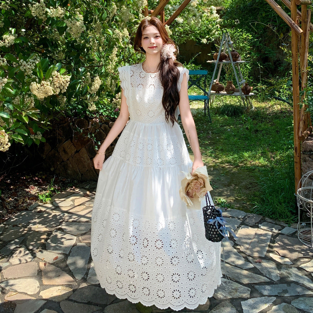 【ワンピース】夏 重工レース刺繍 ハイウエストで細見え ノースリーブワンピース