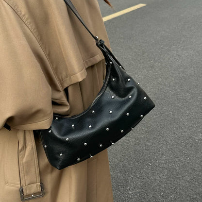 【バッグ】レトロスタッズ付きバゲットバッグ レディース 韓国風 ブラック 2WAYハンドバッグ ショルダーバッグ