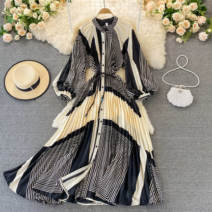 【ワンピース】ラウンドネック サテン プリント プリーツ 長袖 ワンピース 【SHシリーズ】