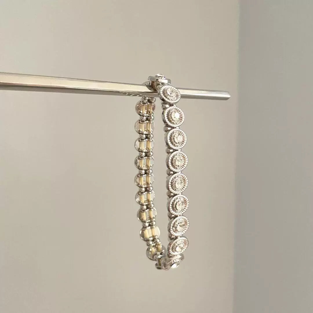 【🎁 B2G1｜先行スタート！】【グッズ】大人女子向け アクセサリー 高級感溢れるスタイリッシュなブレスレット