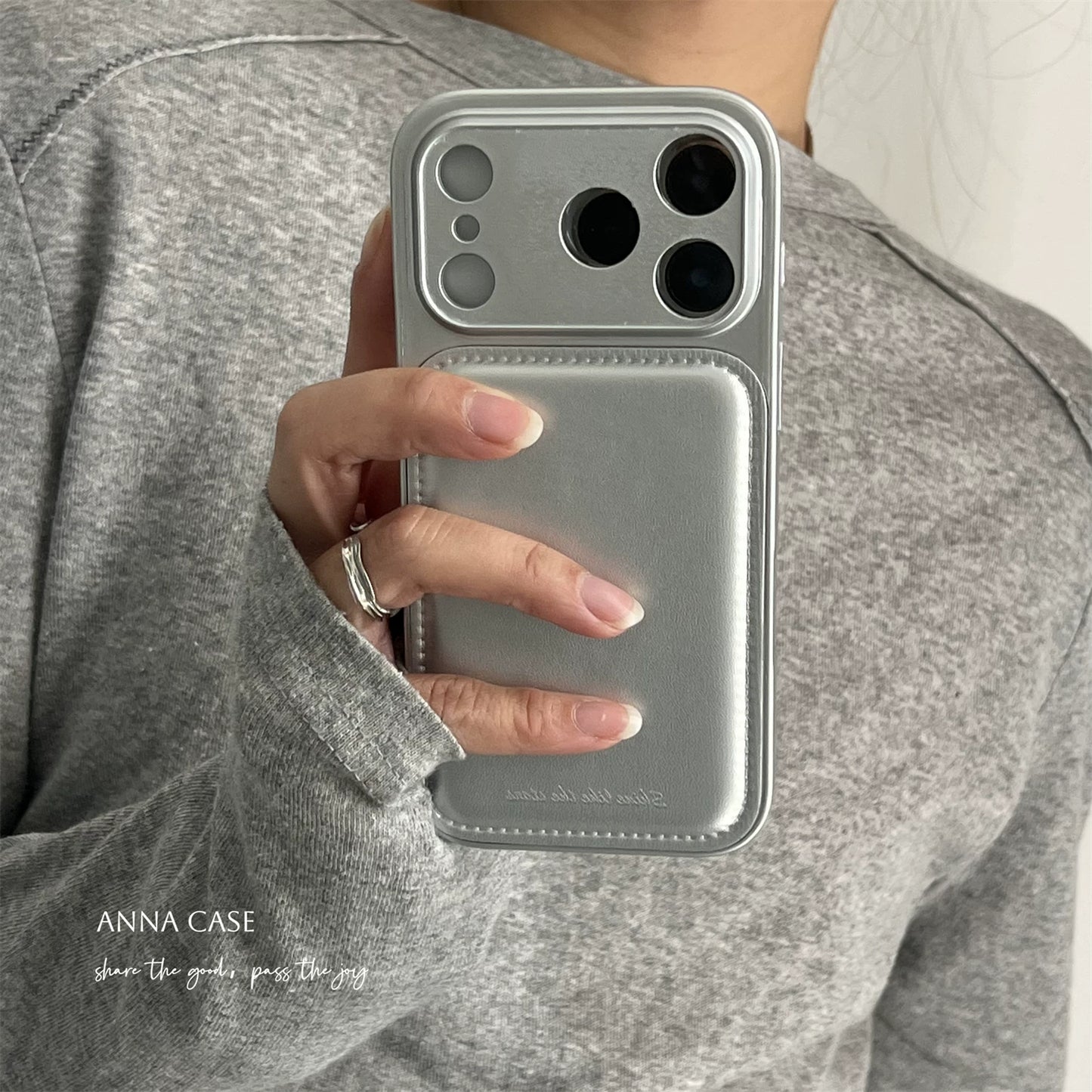 【グッズ】ins風 高級感 ミニマル シルバー 大窓 レザー iPhone17 Pro Max対応 iPhone17 / 16 Pro Max / 15 Pro / 14対応 新作 耐衝撃 男女兼用 ケース