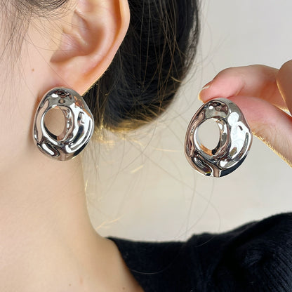 【🎁 B2G1｜先行スタート！】【グッズ】メタルピアス レディース ビッグサイズ 水滴デザイン 欧米風 小众 高級感