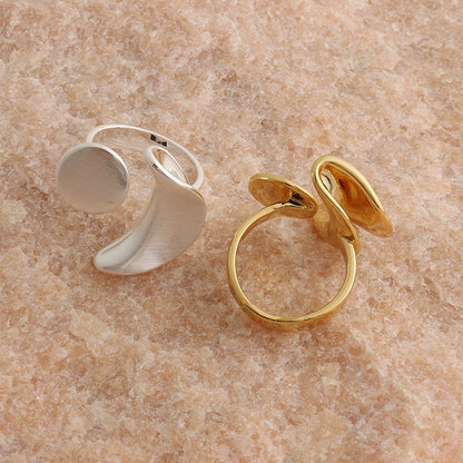 【グッズ】フレンチエレガンス 幾何ムーンモチーフ メタルプリーツ オープンリング