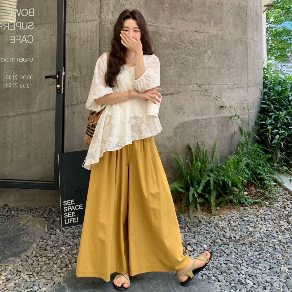 2点セット！【セットアップ】レディース 上下セット フレンチガーリー レース Vネック トップス＋ワイドパンツ 細見え ゆったり 上品 きれいめ 夏新作【SHシリーズ】