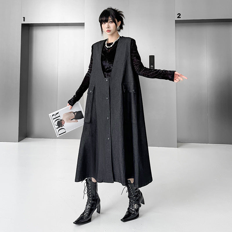 【ワンピース】暗黒系 大きめポケット デニムキャミワンピース レディース ゆったり体型カバー ロング丈 ノースリーブワンピース【AHシリーズ】