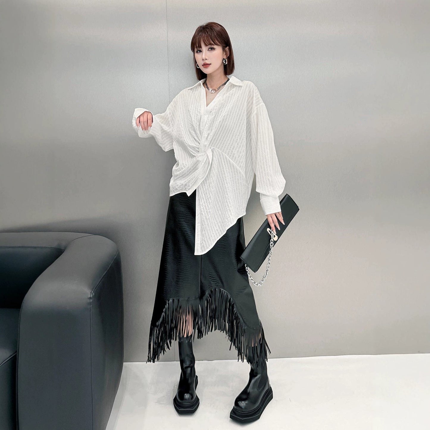 【トップス】大人上品ツイストブラウス レディース アシンメトリー ゆったり 秋コーデ【AHシリーズ】