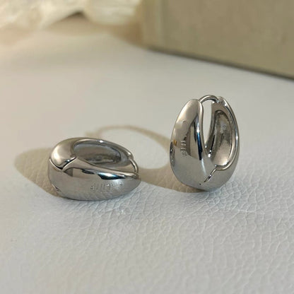 【🎁 B2G1｜先行スタート！】【グッズ】フレンチレトロ クールムード 高級感漂う デザイン ピアス