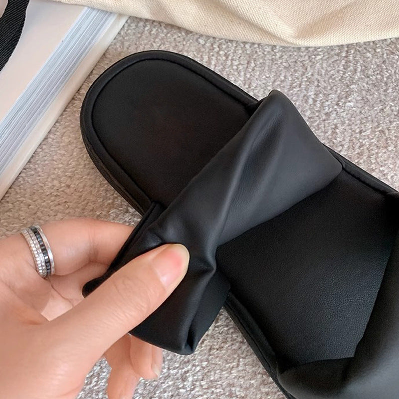 【シューズ】夏新作 ツイストワンストラップ 厚底カジュアルサンダル レディース 外履き対応