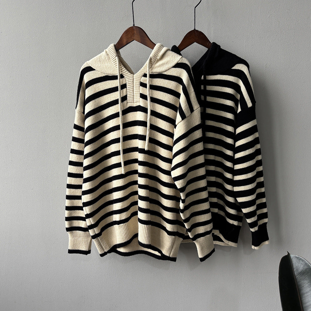 【トップス】春 秋 冬 ゆったり プルオーバー フード付き リラックス感のある セーター 【SNシリーズ】