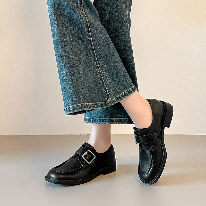 【シューズ】スクエアトゥ ベルトバックル 新作 太ヒール 学院風 ローファー ラクラク着用 シューズ お靴  パンプス