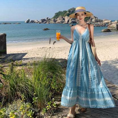 【ワンピース】リゾート風 ライトブルー 刺繍ワンピース レディース 夏 ホルターネック ノースリーブ ロング丈 バックオープン 大人上品【SHシリーズ】