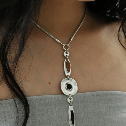 【🎁 B2G1｜先行スタート！】【グッズ】おしゃれ アシンメトリー デザイン 上質 ネックレス 多通り着用可能 ヴィンテージ風 アクセサリー