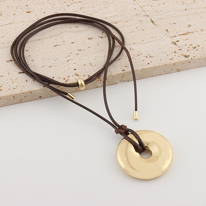 【🎁 B2G1｜先行スタート！】【グッズ】高見えブラックレザーコード ロングネックレス シンプル上品ペンダント
