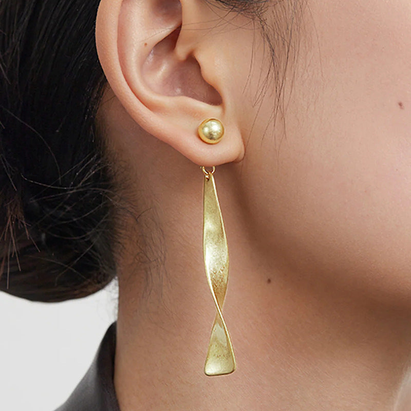 【🎁 B2G1｜先行スタート！】【グッズ】ハンドメイド風 ヨーロッパ風 個性派 ピアス レトロ 高見え 耳飾り