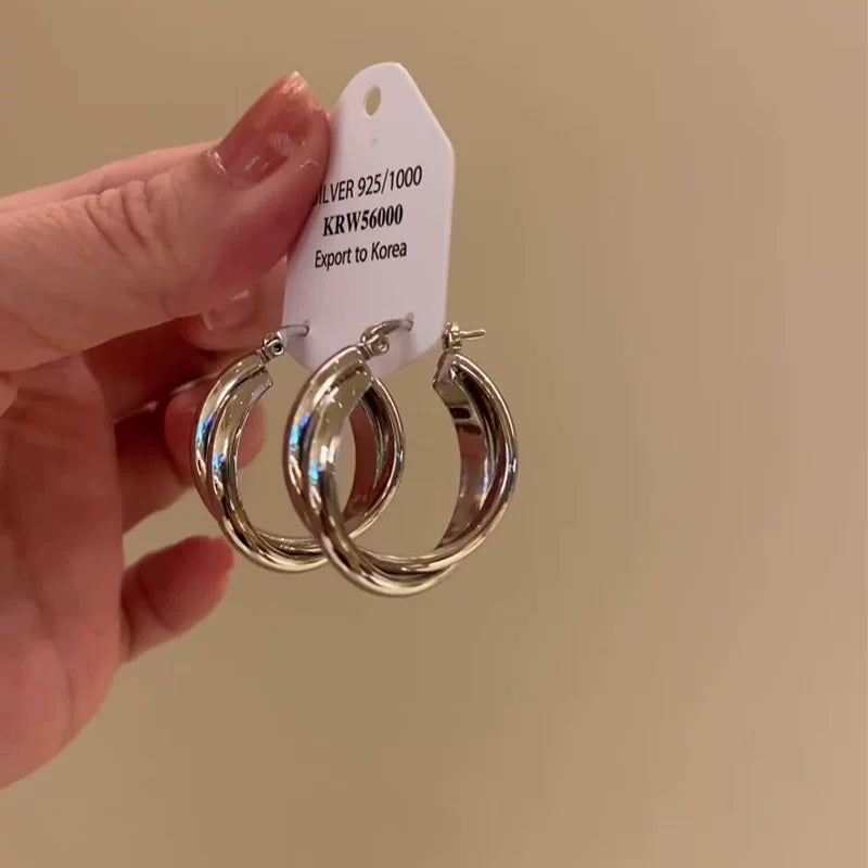 【グッズ】韓国風 ピアス  2026新作 爆発的ヒット 精緻なデザイン