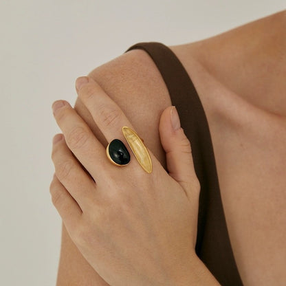 【グッズ】個性派デザイン・欧米風エレガントオープンリング