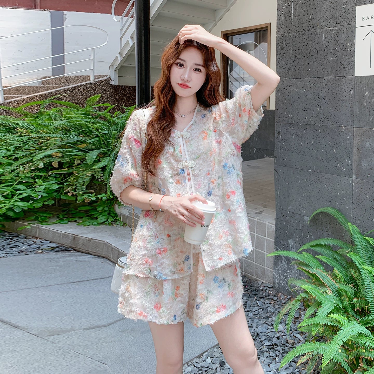 2点セット！【セットアップ】中華風 刺繍上下セット レディース 夏 トップス×ショートパンツ 上品 リゾートコーデ【SHシリーズ】
