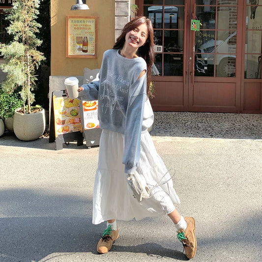 2点セット！【セットアップ】グレー オフショルダーフーディー + スカート 上下セット レディース 春秋 韓国系 ゆるふわ風 【JZシリーズ】