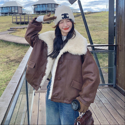 【アウター】おしゃれ キャメル色 大きめファー付きショートダウンコート 2025冬 アメリカンヴィンテージ風 小柄向け 厚手 保温コート レディース【JZシリーズ】