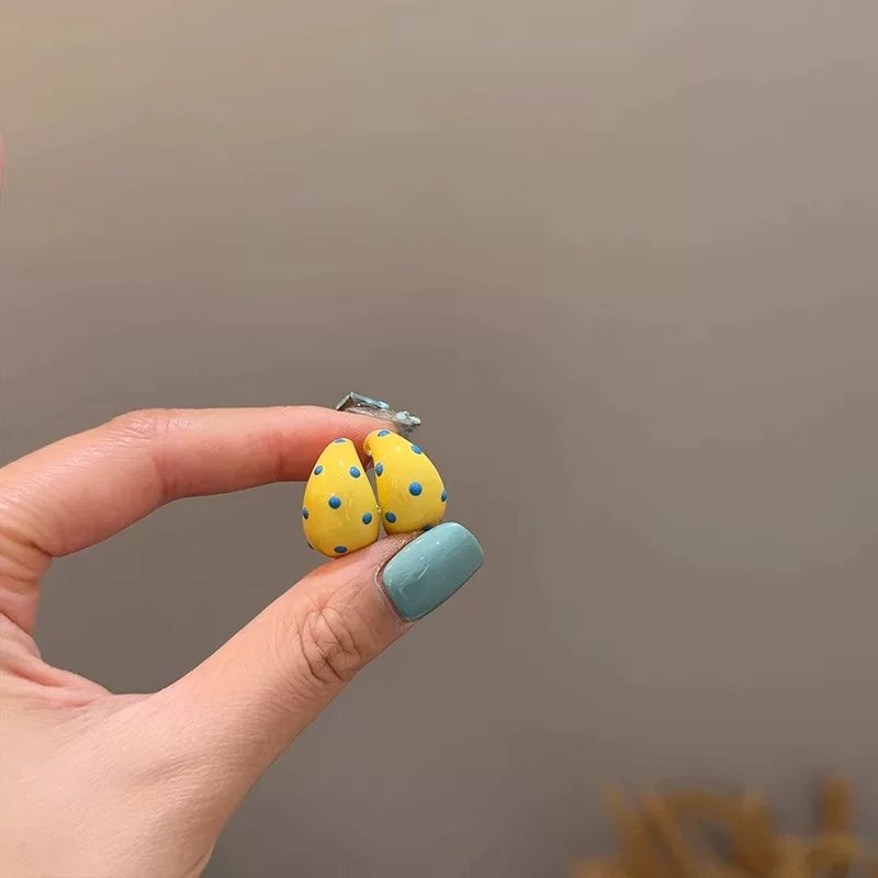 【グッズ】さりげなく可愛い✨レトロドットピアス 上品なのに印象に残る【SHシリーズ】