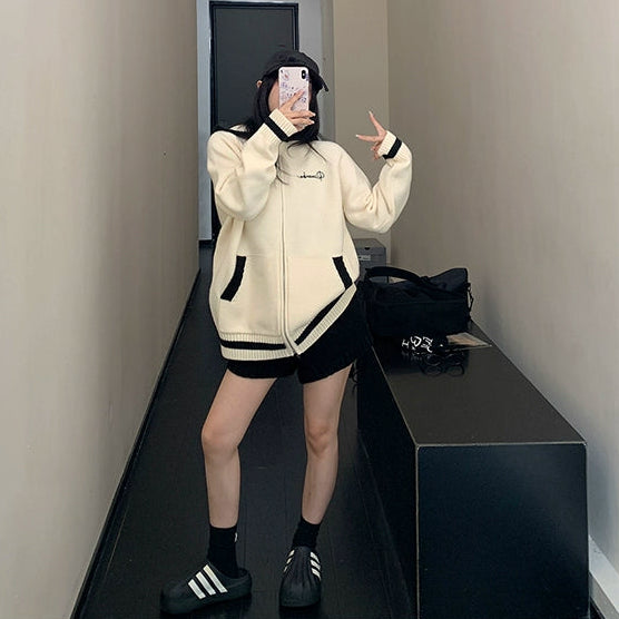 【アウター】春 秋 冬 刺繍 厚手 フード付き ファスナー付き  ニット ジャケット【FCシリーズ】