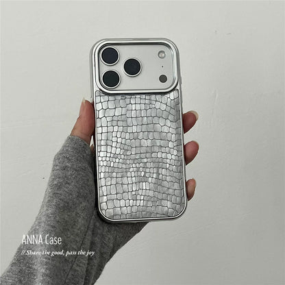 【グッズ】高級感 シルバーグレー メッキ加工 クロコ型押し レザー iPhone17 Pro Max対応ケース 新作 iPhone16 / 15 Pro / 14対応 全面保護 耐衝撃 男女兼用