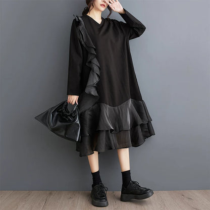 【ワンピース】Vネック 長袖ワンピース 配色切替 フリルデザイン ロング丈 大きいサイズ レディース ゆったりシルエット 着痩せ
【AHシリーズ】