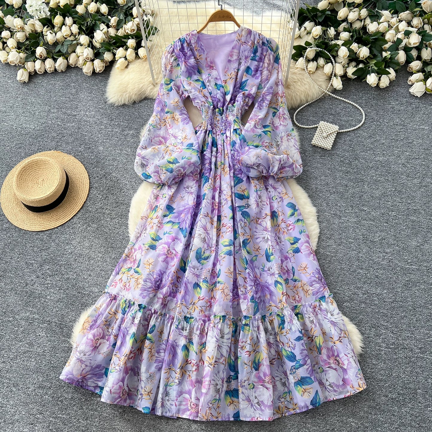 【ワンピース】フレンチレトロ Vネック 花柄 バルーン袖 ウエストシェイプ フレア ロングワンピース【SHシリーズ】