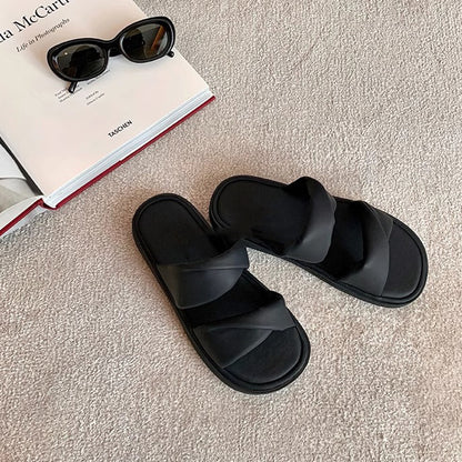 【シューズ】夏新作 ツイストワンストラップ 厚底カジュアルサンダル レディース 外履き対応