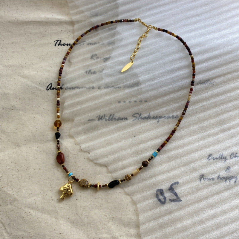 【🎁 B2G1｜先行スタート！】【グッズ】キノコ カラービーズ ネックレス 個性派デザイン 重ね付け ヴィンテージ風 ニット チョーカ