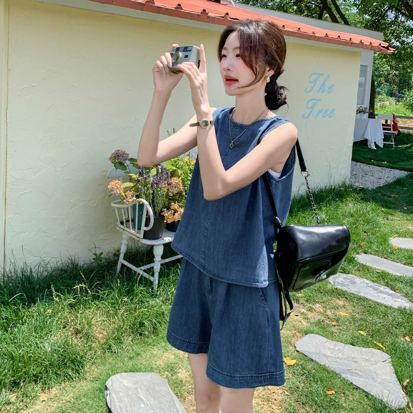 2点セット！【セットアップ】韓国風 レディース ノースリーブトップス ショートパンツ 上下セット 上品 カジュアル【JZシリーズ】