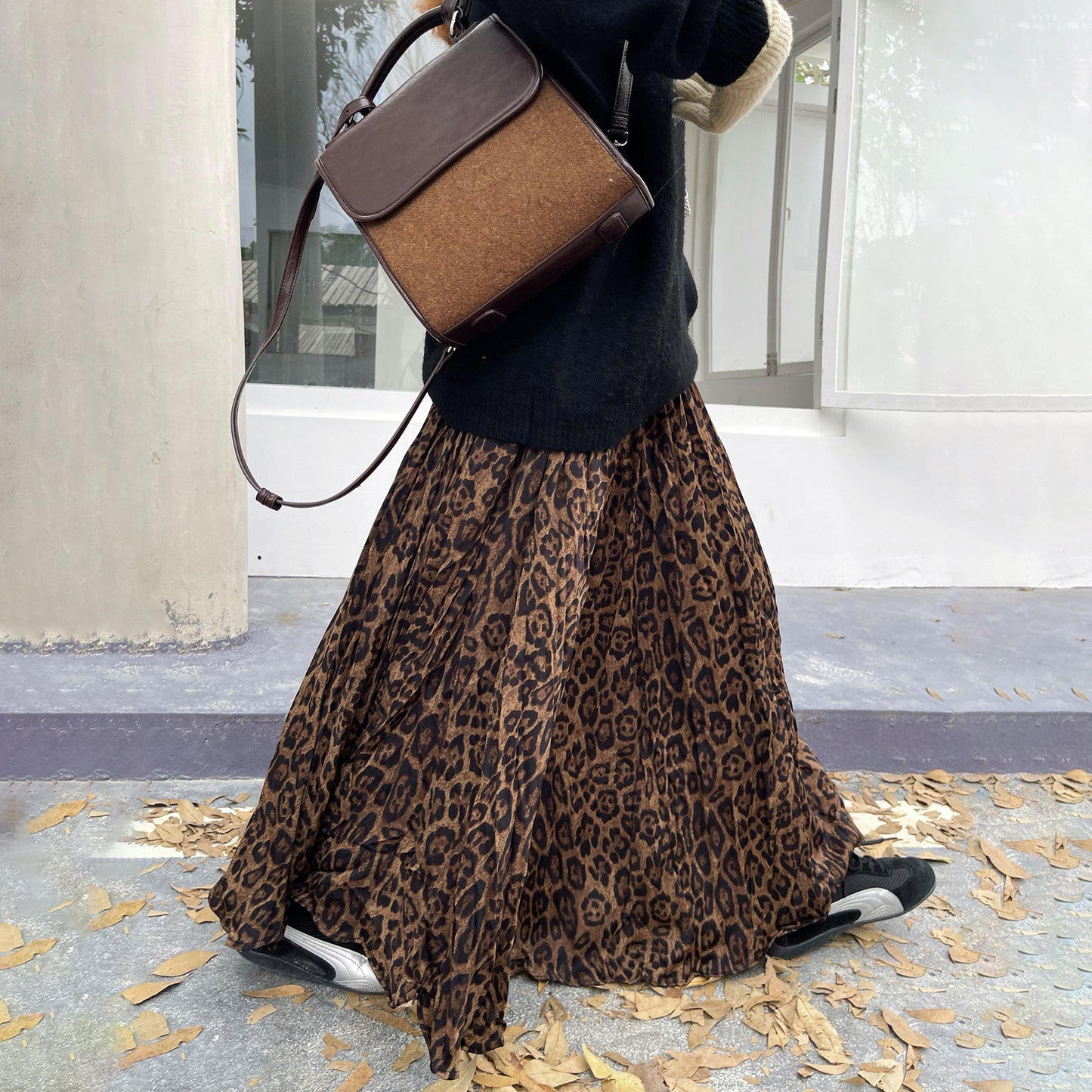【ボトムス】レオパード柄 ロングスカート 秋冬 ハイウエスト 大きめフレア レトロ感 あったか裏起毛【SHシリーズ】