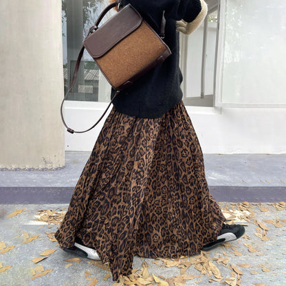 【ボトムス】レオパード柄 ロングスカート 秋冬 ハイウエスト 大きめフレア レトロ感 あったか裏起毛【SHシリーズ】