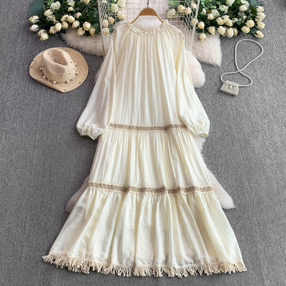 【ワンピース】一目惚れ確定！リゾート感たっぷり 民族風ロングドレス｜タッセル＆フレア袖 長袖ワンピース【SHシリーズ】