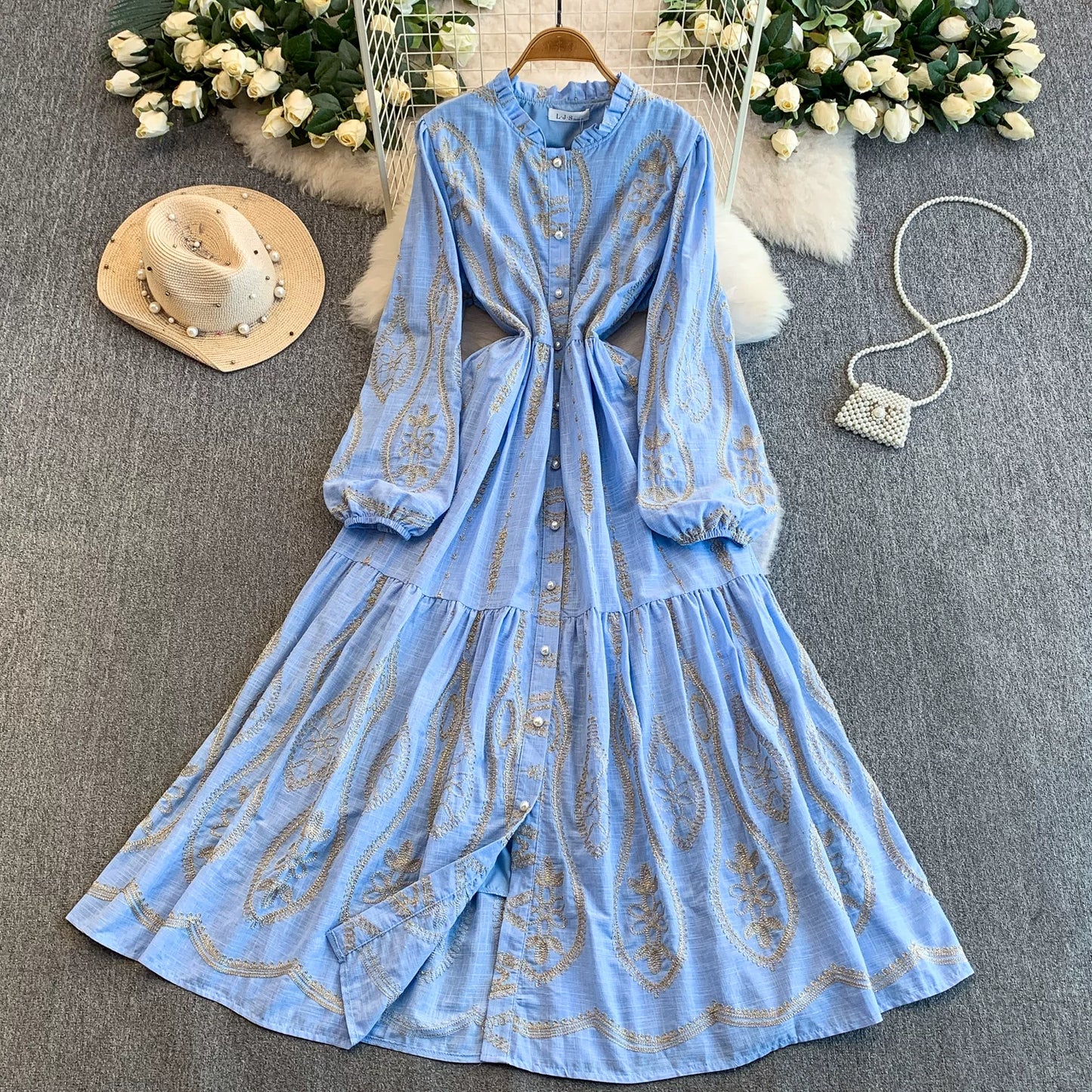 【ワンピース】重工刺繍が映える✨フリル襟 長袖 ワンピース シングルボタン ウエストシェイプ プリーツ フレア ロング丈 上品 春夏【SHシリーズ】
