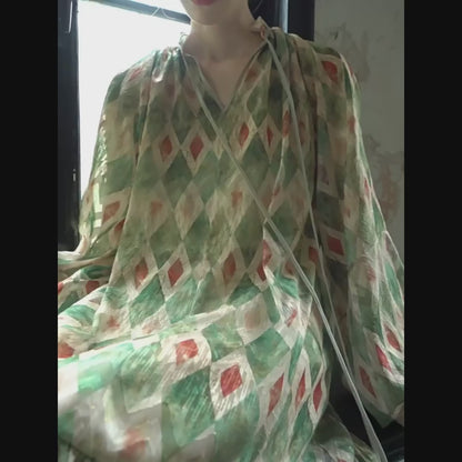 【ワンピース】【30-35日内発送】フレンチ レトロ プリント パフスリーブワンピース ゆったり Vネック 長袖ワンピース【SHシリーズ】